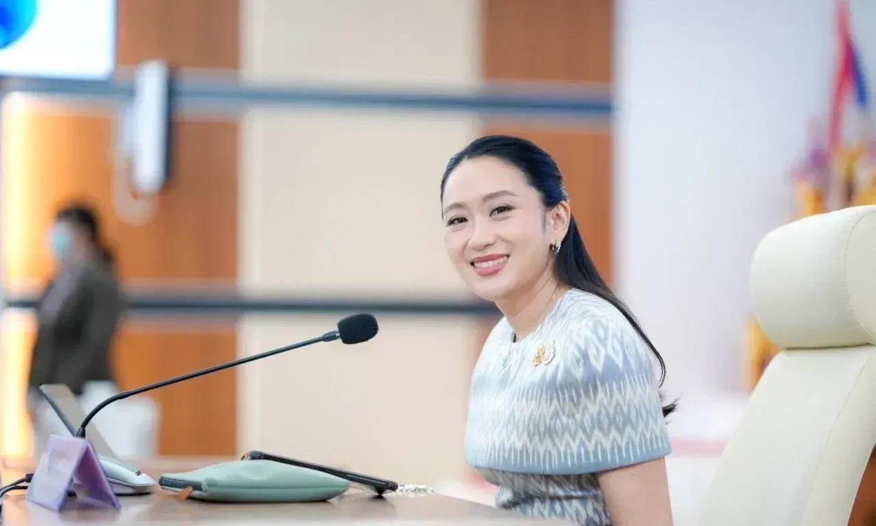 泰国宪法法院最终判决出炉佩通坦官复原职只是错过宪兵典礼有点遗憾据泰国最高宪法