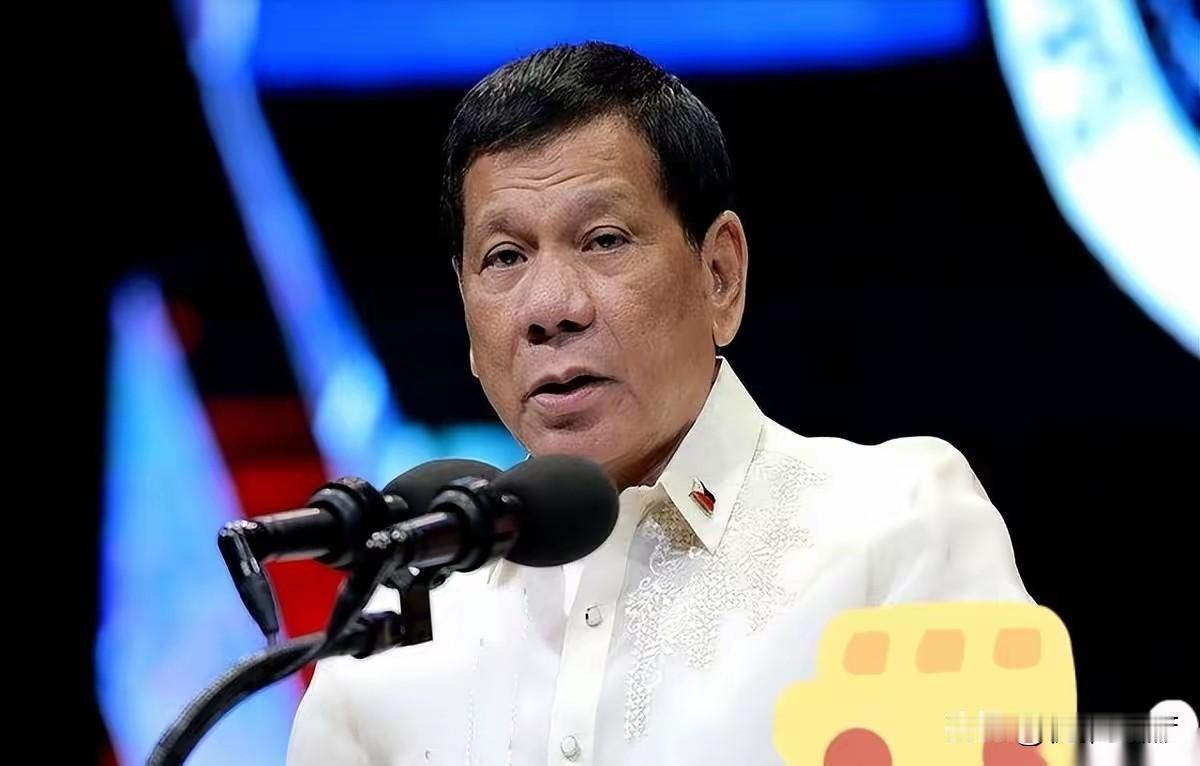 菲律宾一架公务机，没打任何招呼，直愣愣闯进了我们黄岩岛的上空。还没等它飞明白，