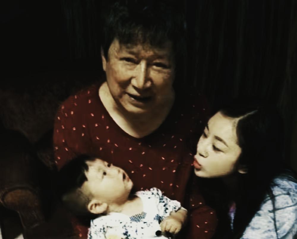 原来李春平还有个儿子,他的女友韩铠伊晒出2021年在美公证的“协议”,疑似要开启