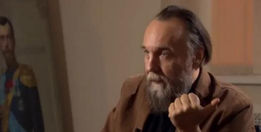 “清算，开始了”，俄罗斯已经表明态度，美国的这次行动无疑是在向世界各国表示，美国