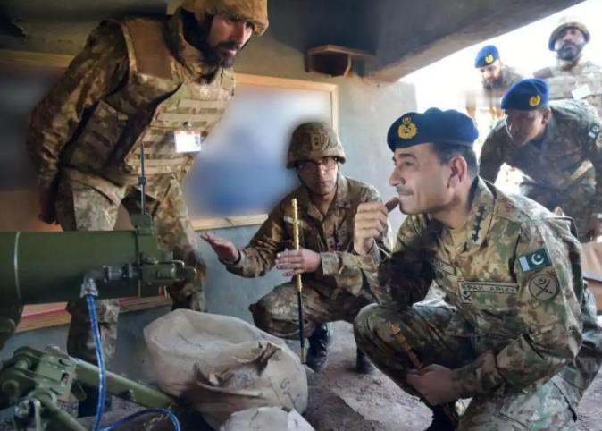 巴基斯坦传来不好的信号，总统总理纷纷选择低头让步，中巴关系可能迎来变化。最