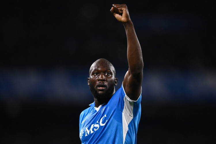 米体: 卢卡库恢复进展远超预期, 有望在欧冠提前复出对阵本菲卡