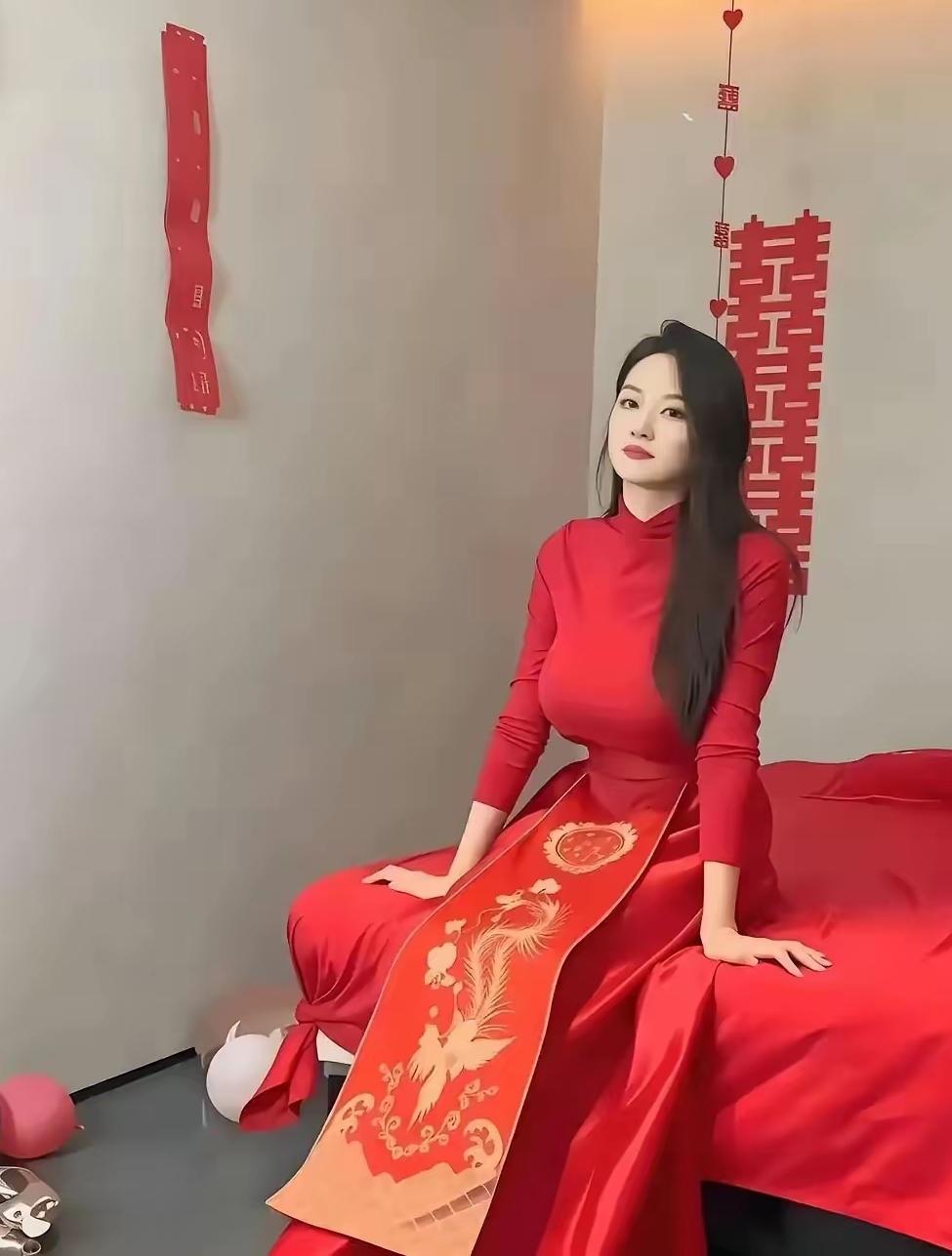 能娶到这样的老婆，她老公真是赚到了，大家觉得这位美女要了多少彩礼。