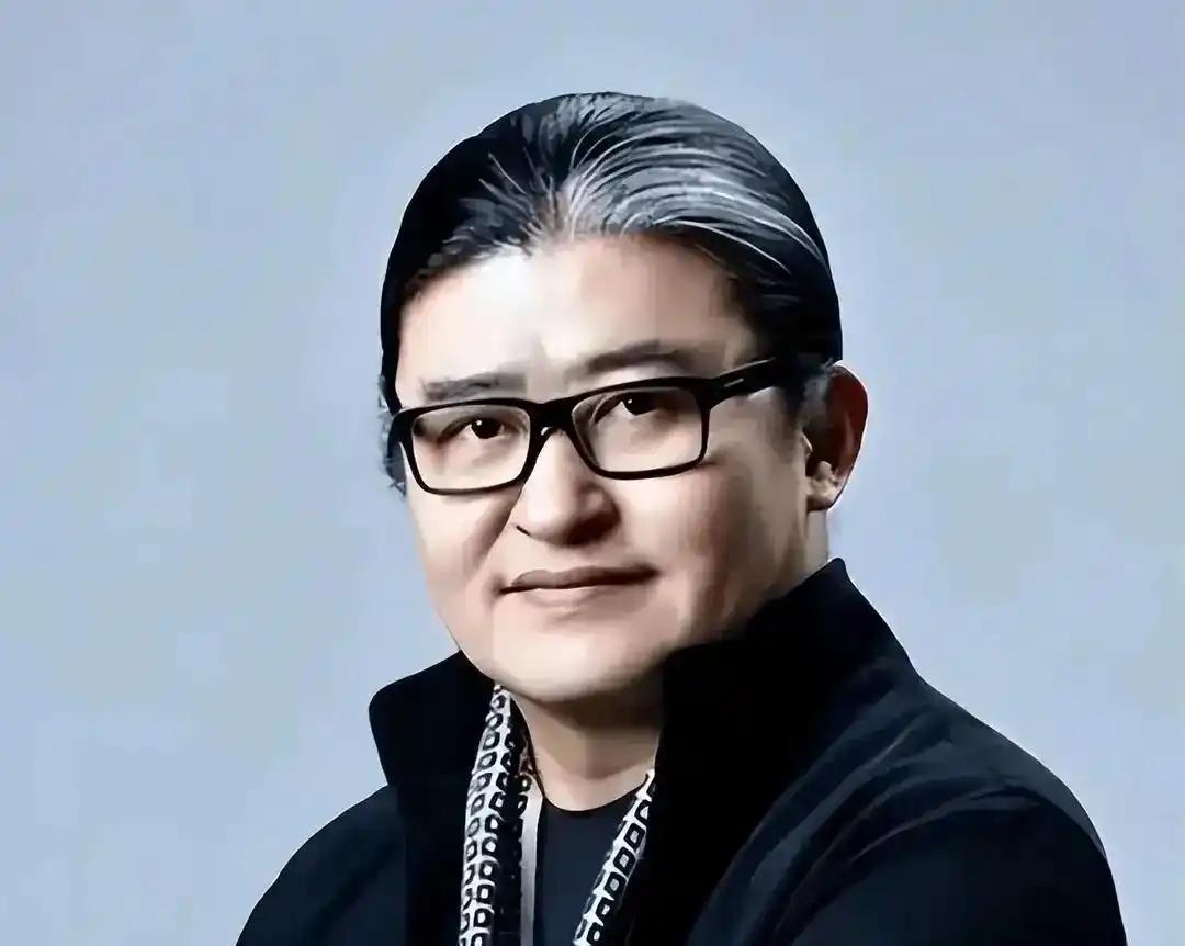 走得干净，才叫体面刘欢在离世前十几天，让妻子卢璐去联系《甄嬛传》的编曲孟可