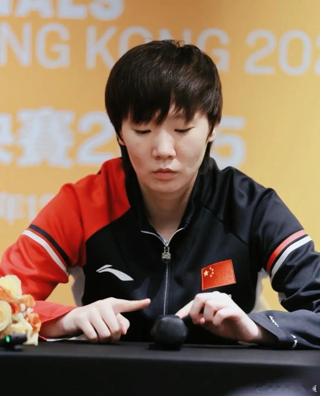 王曼昱获得WTT冠军，奖金刚打卡里，估计短信提示音还没听全呢，转头就全汇回黑龙江