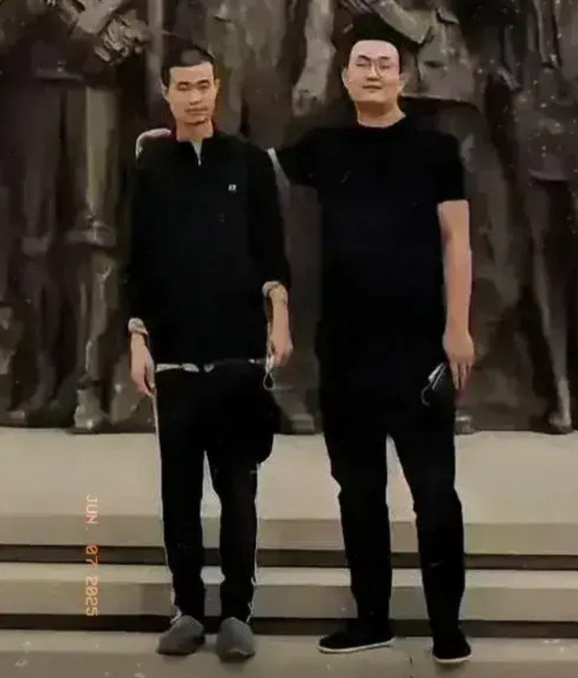 韦神账号现在成烫手山芋了，韦神表哥可能悔不当初了？从6月4号，22:00准点