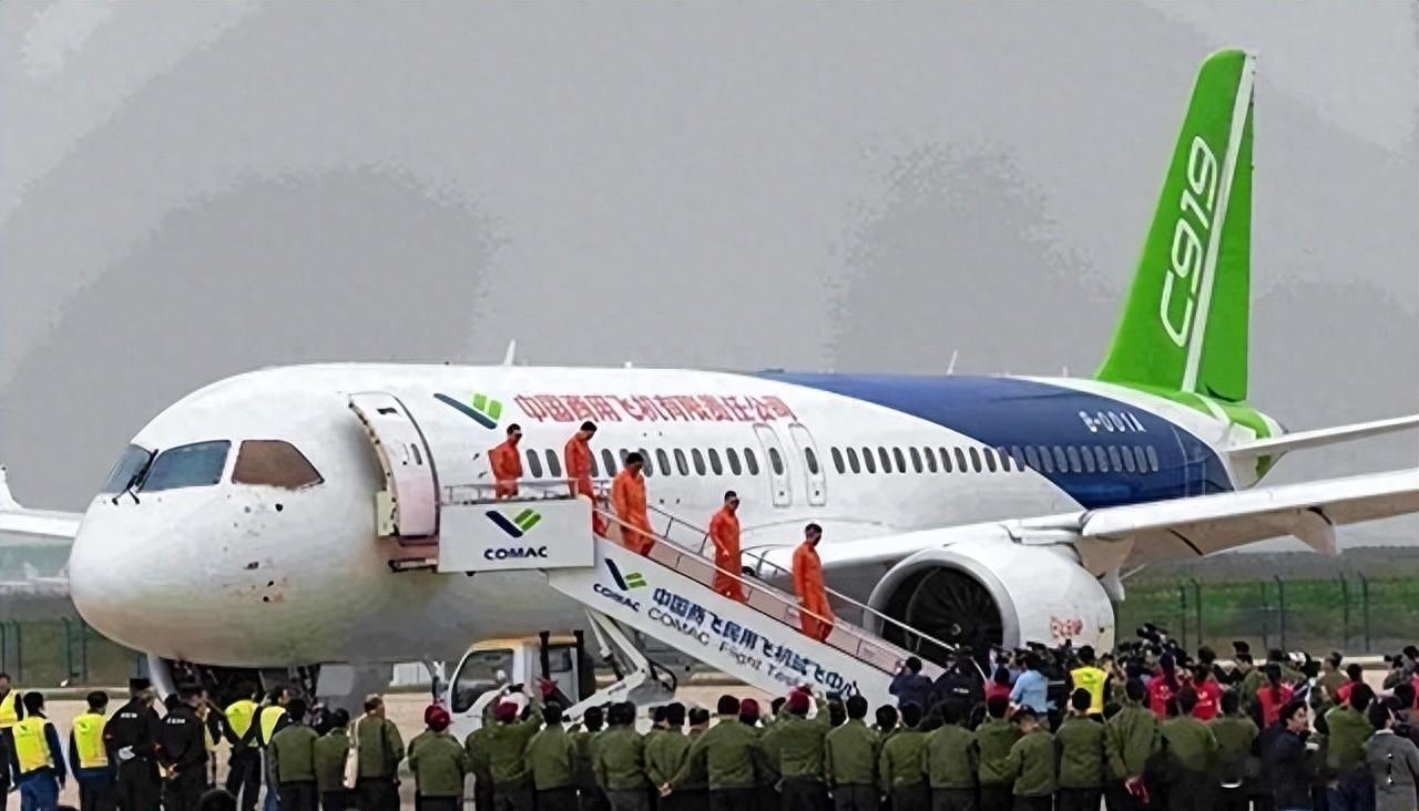 C919“心脏”被卡脖子？真相是：美国底牌已变废牌你是不是也听过那个说法：美国