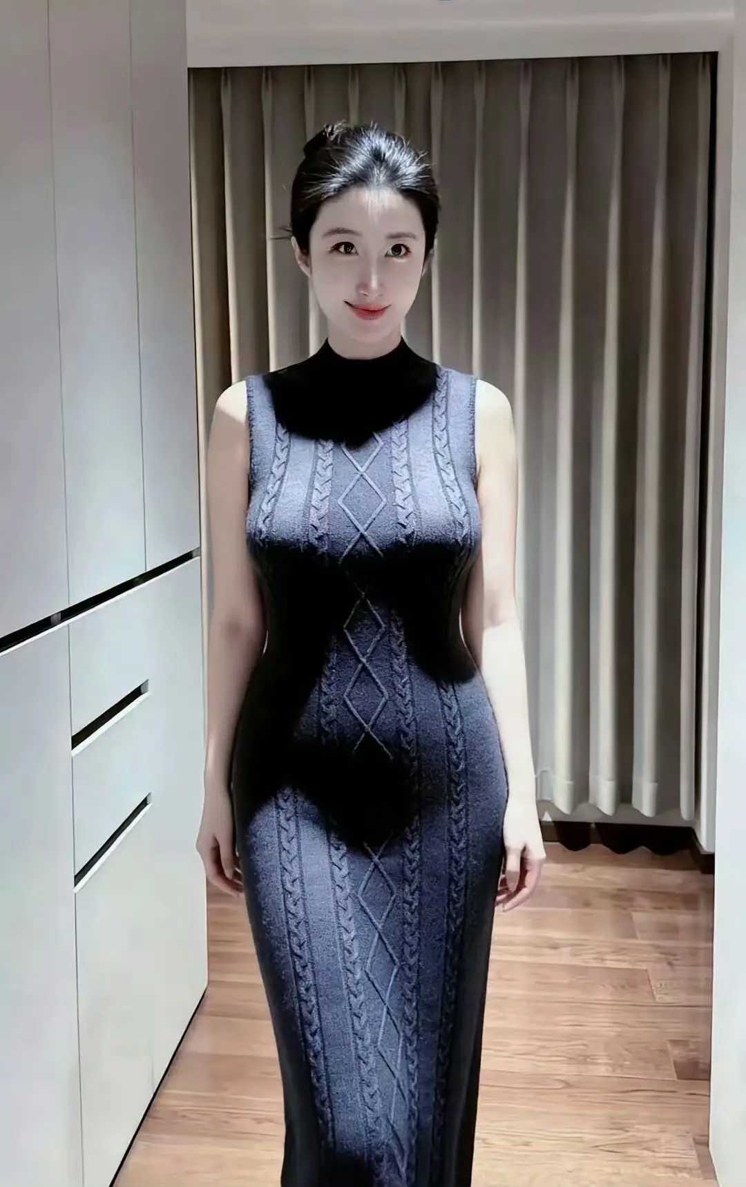 穿这身去开家长会合适吗？​
