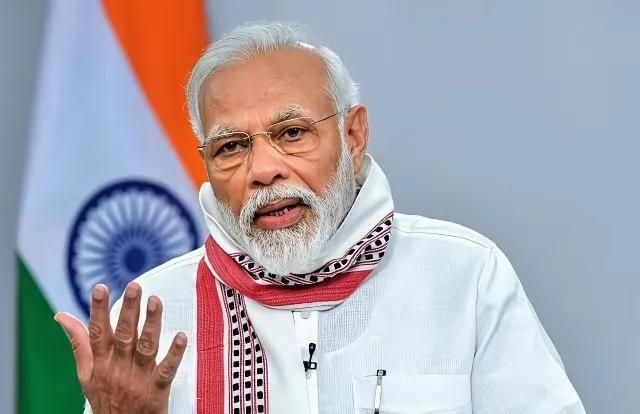 印度人中，除了极少数高级知识分子以外，上到高层政治精英，下到普通民众，他们打心眼