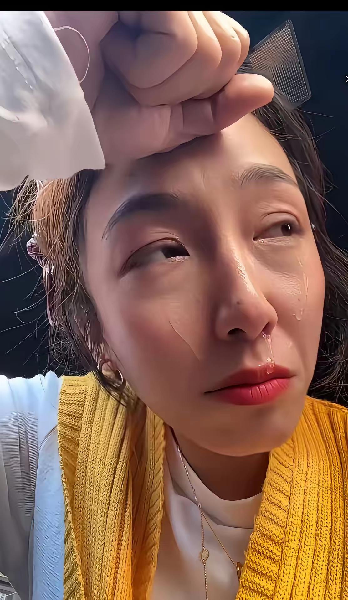 “太侮辱人了！”女子跟小12岁的男友回家见长辈，一进门男友父亲就热情招待，她本以