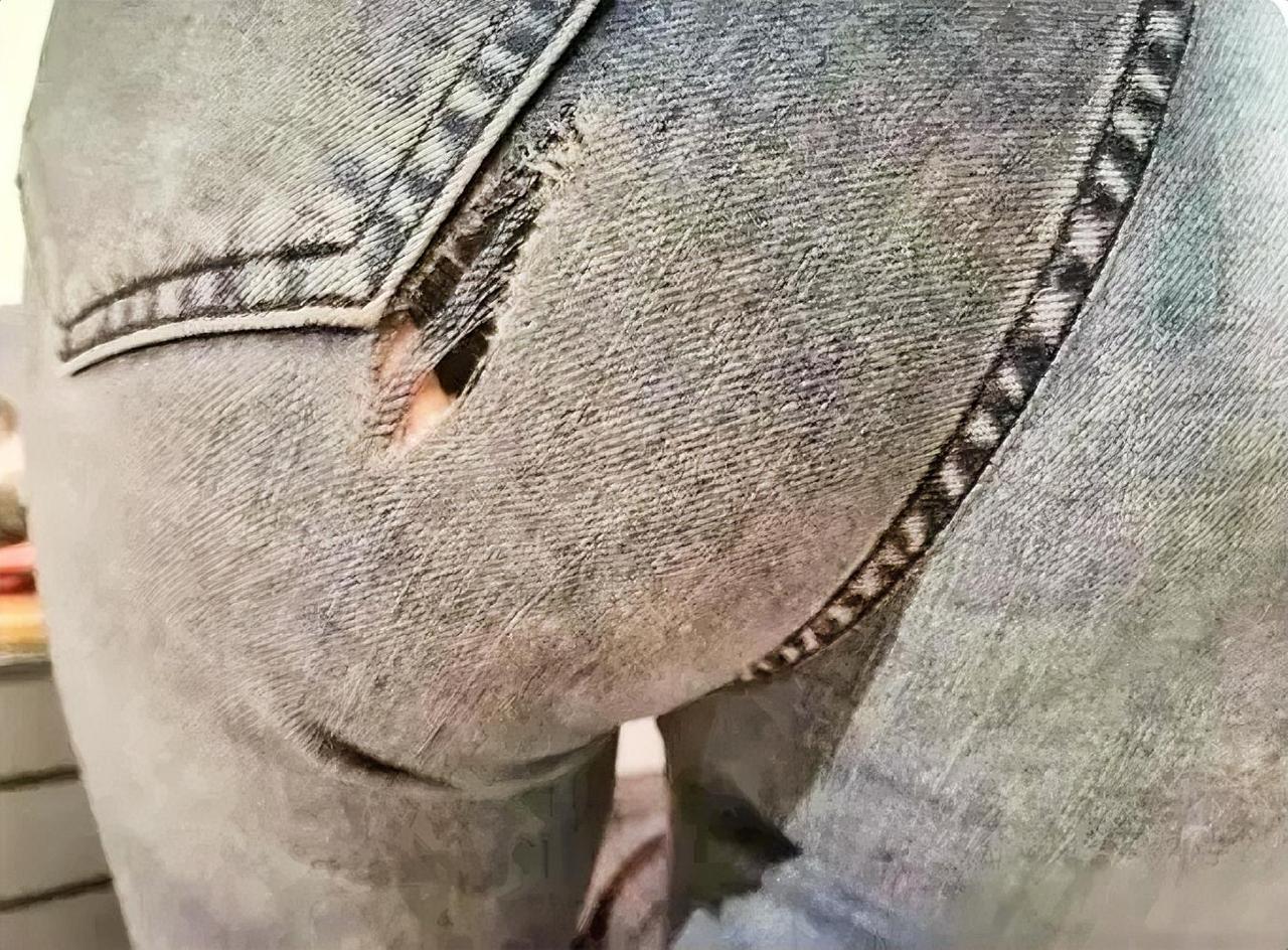 地铁上碰到小偷了