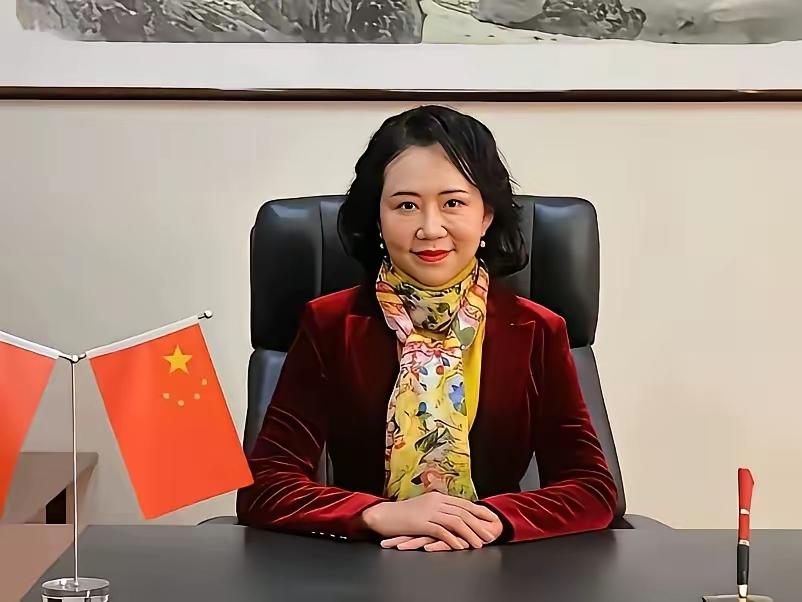 她本可以花几千万把这事体面收场，现在倒好，省下的这点钱，一天之内把星宇股份的市值