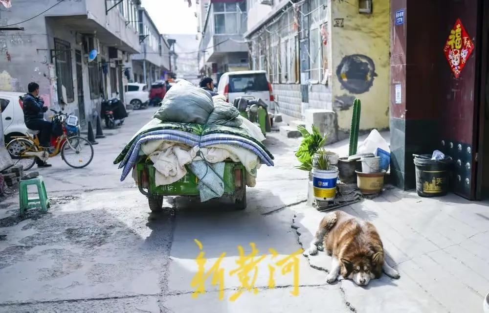 这次真的拆了，济南历城还乡店拆迁启动，已经陆续有人搬走。只有房票或者安置房安置，