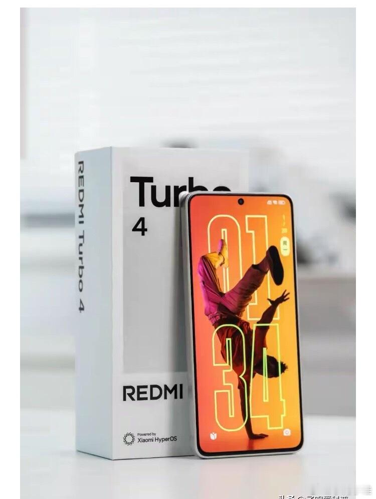 三、7550mAh+IP68：续航和耐用性，直接拉满如果说性能和存储是红米Turbo4Pro的“尖刀