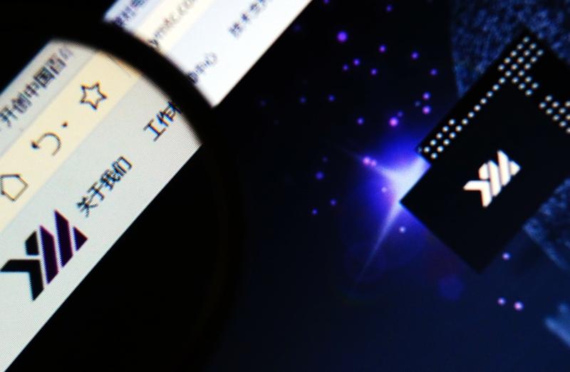 由于AI应用从大模型训练，以AI文本、图片逐步向AI视频发展，导致对NAND