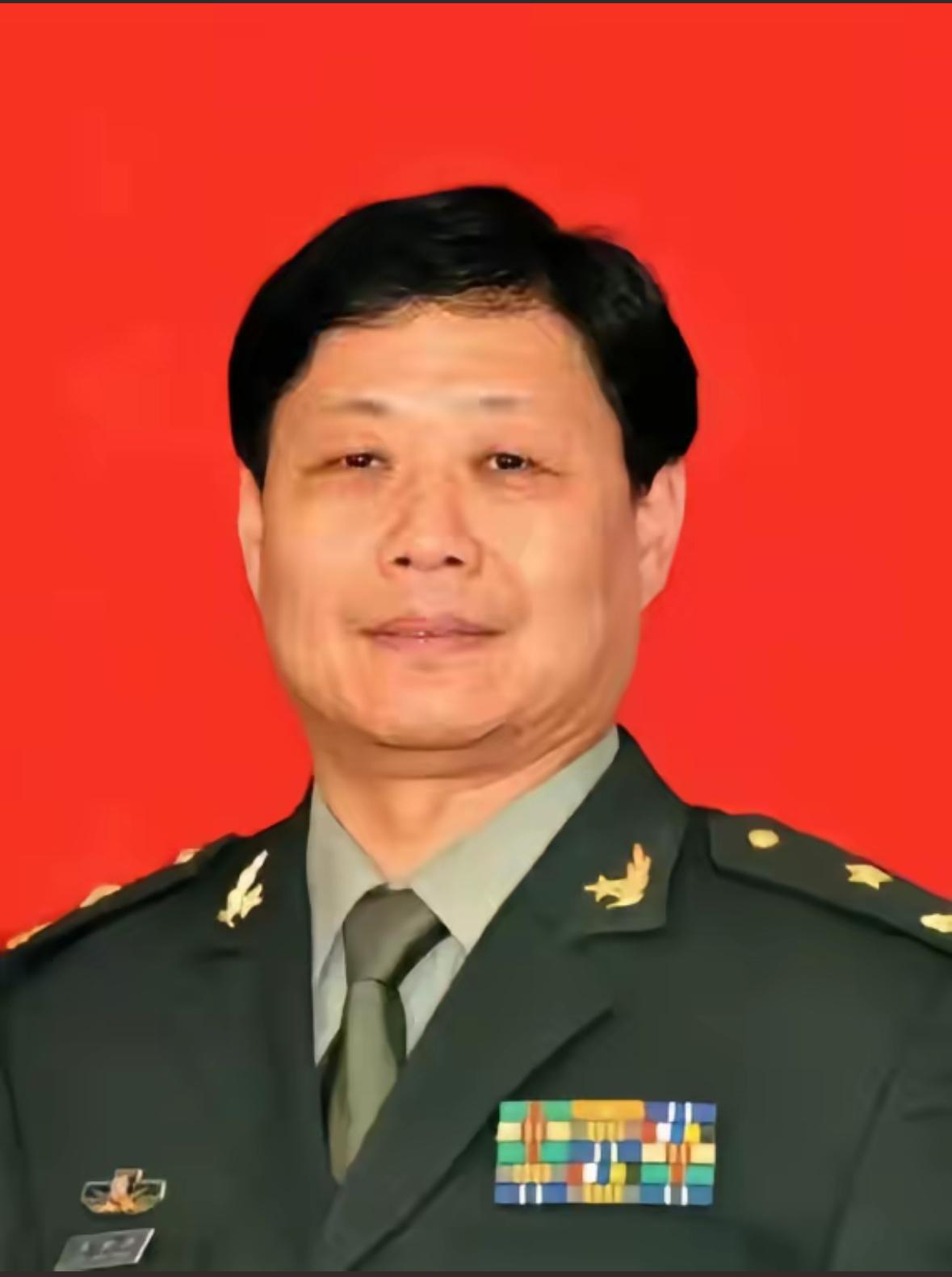 67军199师597团团长陈惟扬是将门之子，江西人。16岁入伍，历任战士、班长、