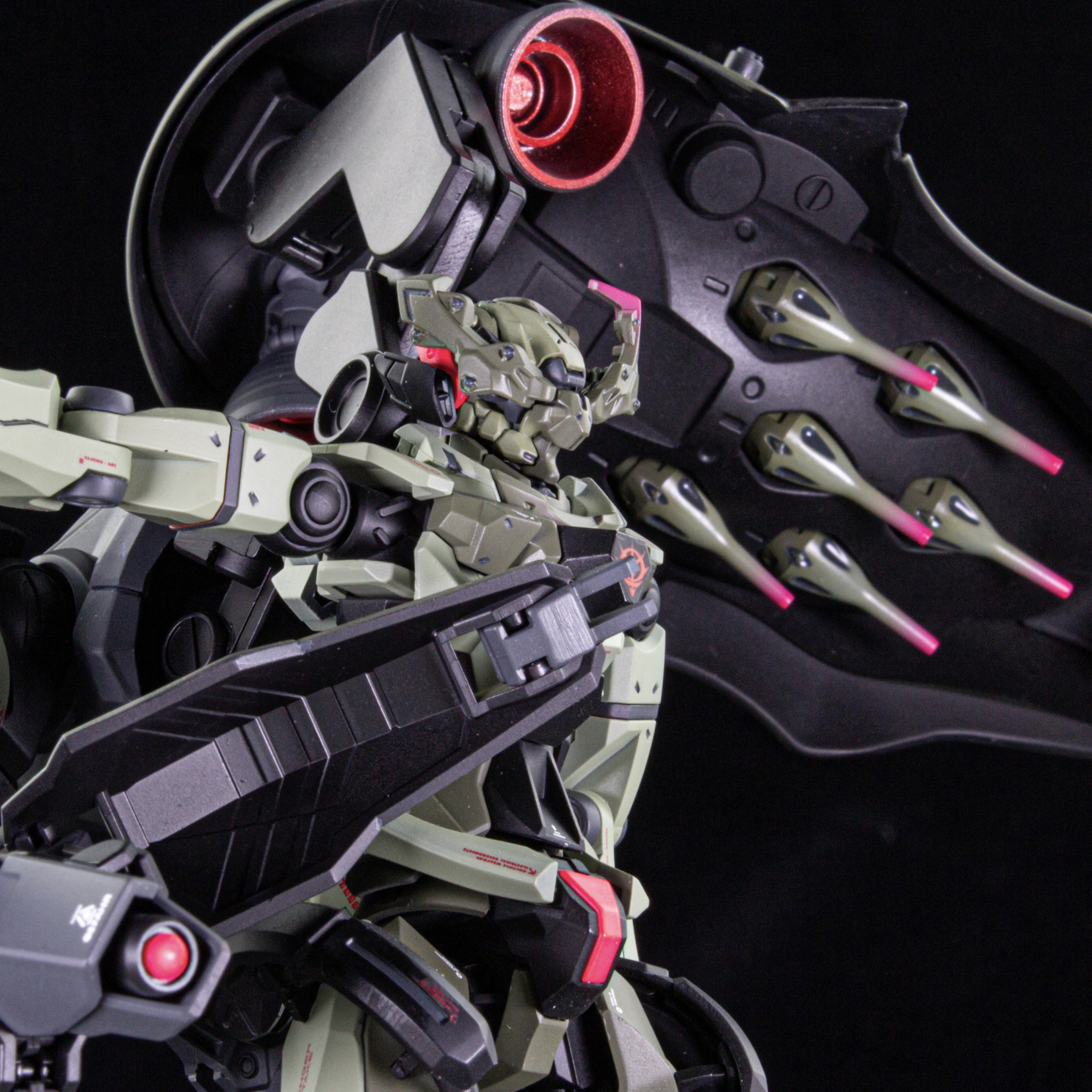 拉拉专用GQuuuuuuX（byZUSARIAN）高达模型高达模型​