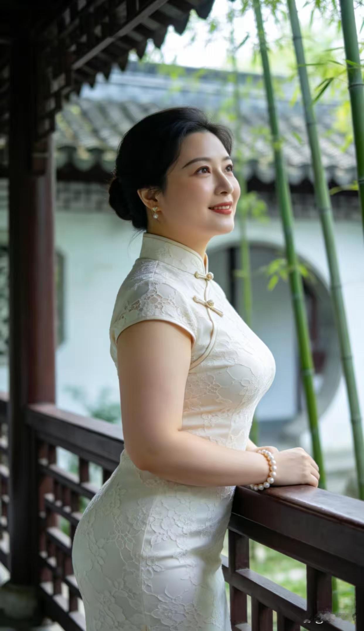 水仙子·自守安然浮生逐利苦奔忙，世路无常少久长，浮华看破心明亮。何须争外