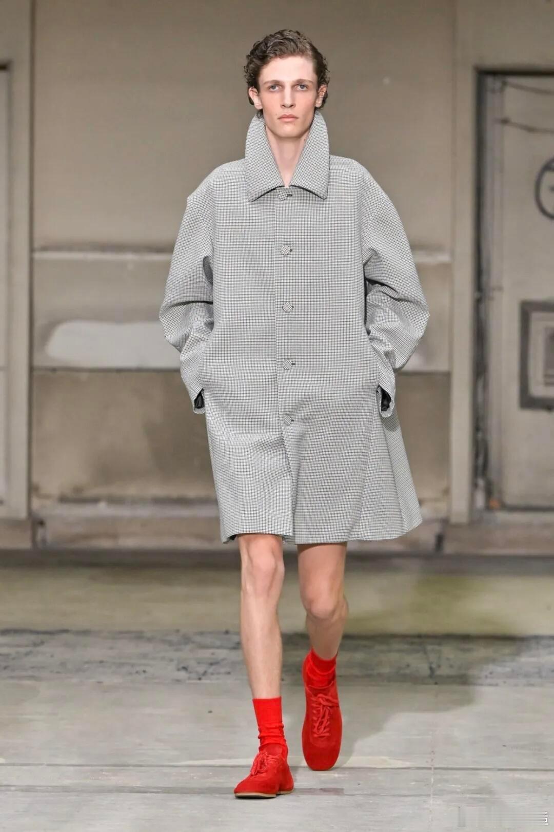男装周巴黎男装周-DriesVanNoten2026春夏系列Dries