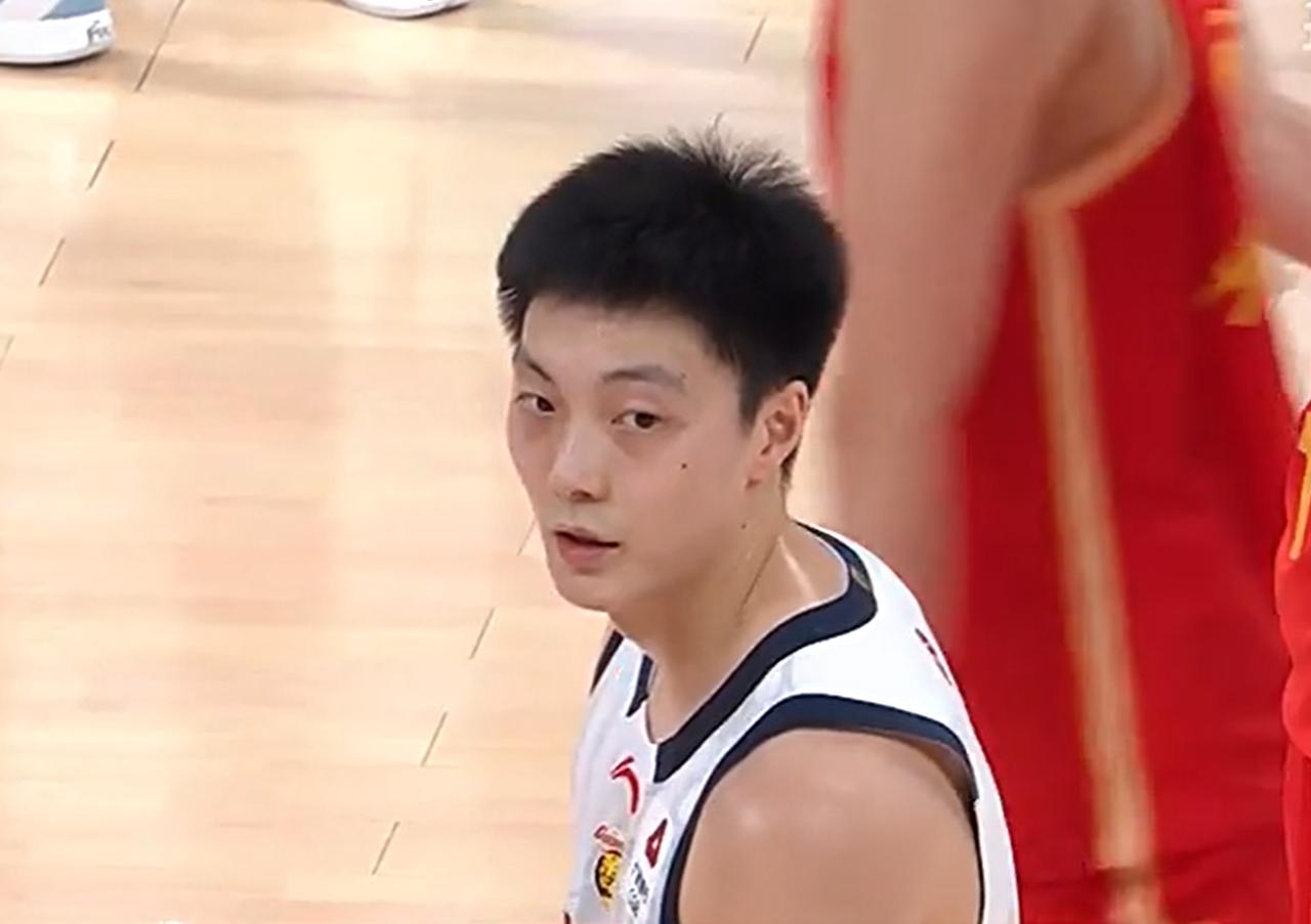 输给山西10分，揪出3个“混子”球员，坑惨了广东队！CBA常规赛第41轮，迎来