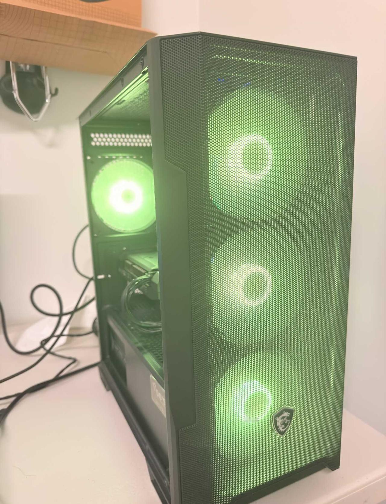 墨尔本出闲置主机电脑入门配置Amdr55500B550mXPG16