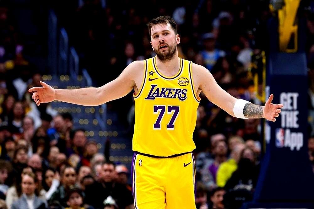 NBA三分榜最近真是杀疯了！黄蜂新秀克努佩尔要锁定三分王了？东契奇湖人爆发也追不