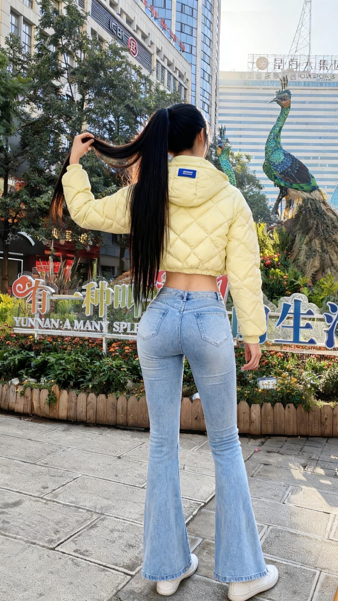 哇塞、超喜欢的一组照片，氛围感十足，挑战最暖的背影照，腰臂比也是绝杀牛仔裤青春