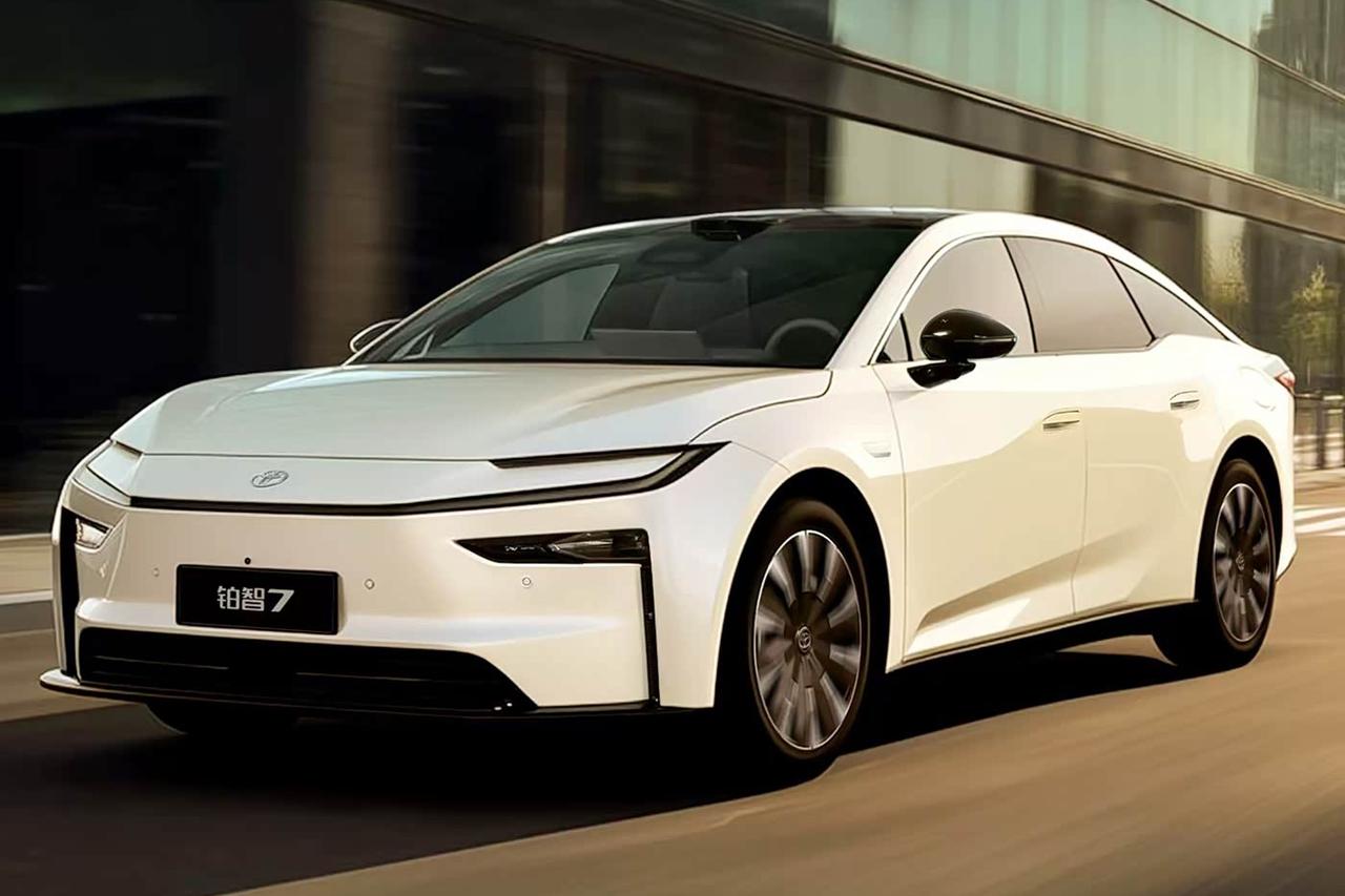 【定价20万级！配鸿蒙座舱+高阶辅助驾驶，铂智7实力如何？】在2025广州车展上