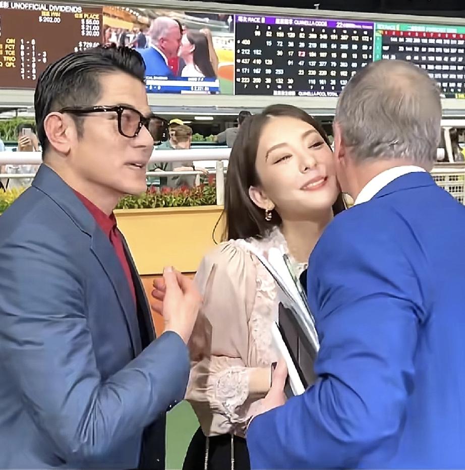 7月8日，郭富城在香港马场被拍到了怼脸照，从脸上皮肤的状态和牙齿的状态能看出来是