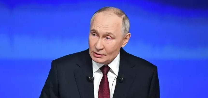 就在刚刚，普京评价泽连斯基：他是一位有才华的演员！普京甚至强调，“我这么说绝无