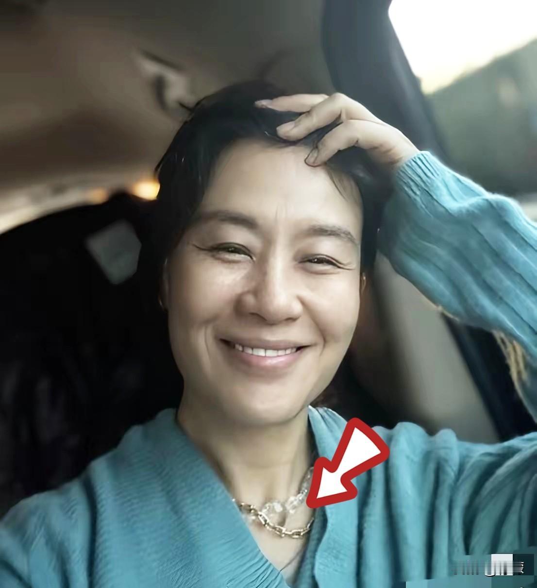 邬君梅的现状，给所有女人提了个醒。那就是你可以嫁国内，也可以嫁国外，但是这一