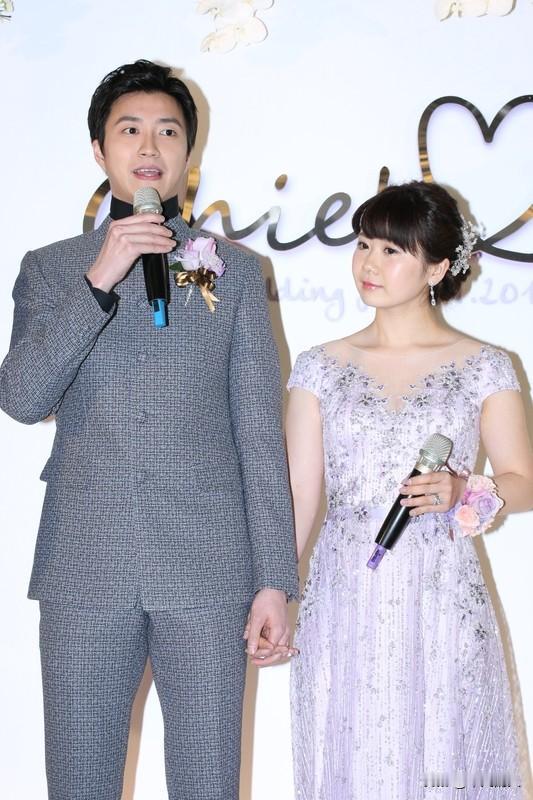 福原爱再婚怀孕福原爱再婚怀孕的消息一出来，真是引起了不少关注。据新浪娱乐消息，