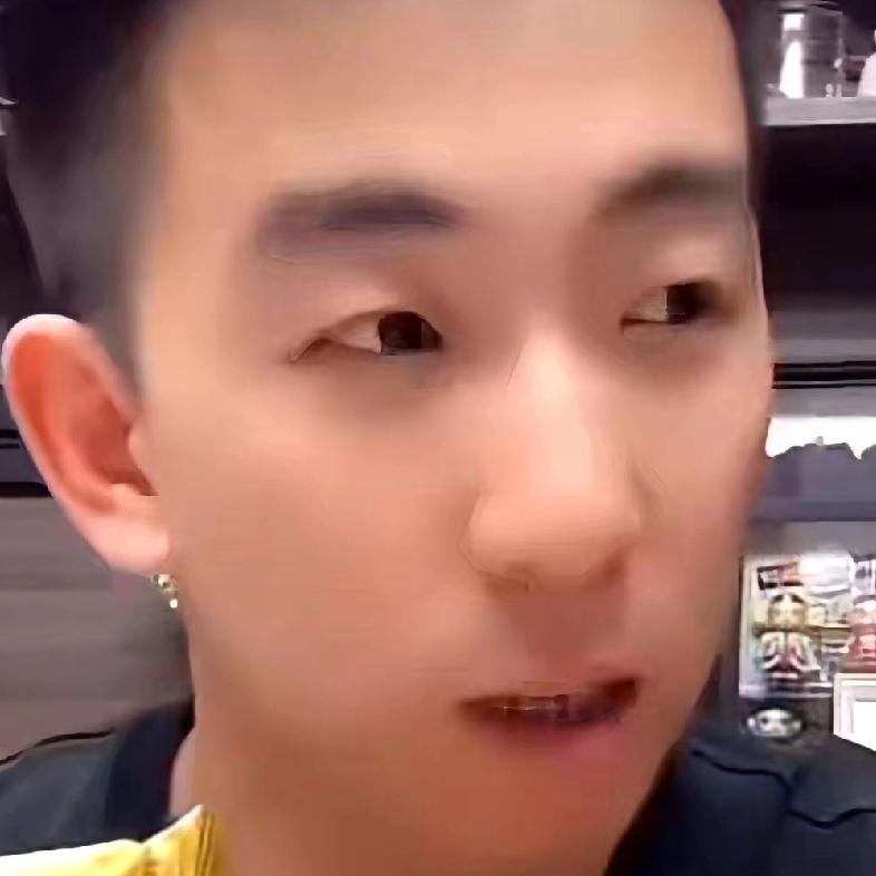 削球手马特点得真透：你们老拿孙颖莎当尺子量小将，标准也太高了。不是年轻人差，是孙