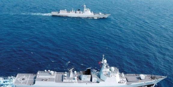 为什么几乎没有国家采购052D？原因很简单——就算中国免费送，大多数国家也不敢接