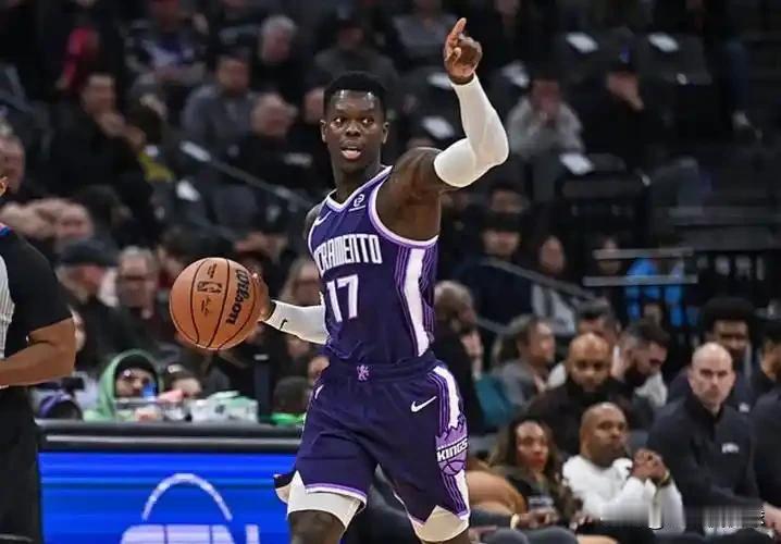 骑士新援施罗德真是太懂人情世故了！今天据美国名记Shams透露，施罗德在一次三方