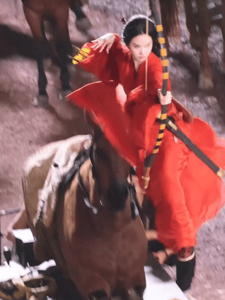 陈都灵怎么每场都是名场面谁懂我现在有多么期待😖😖​​​