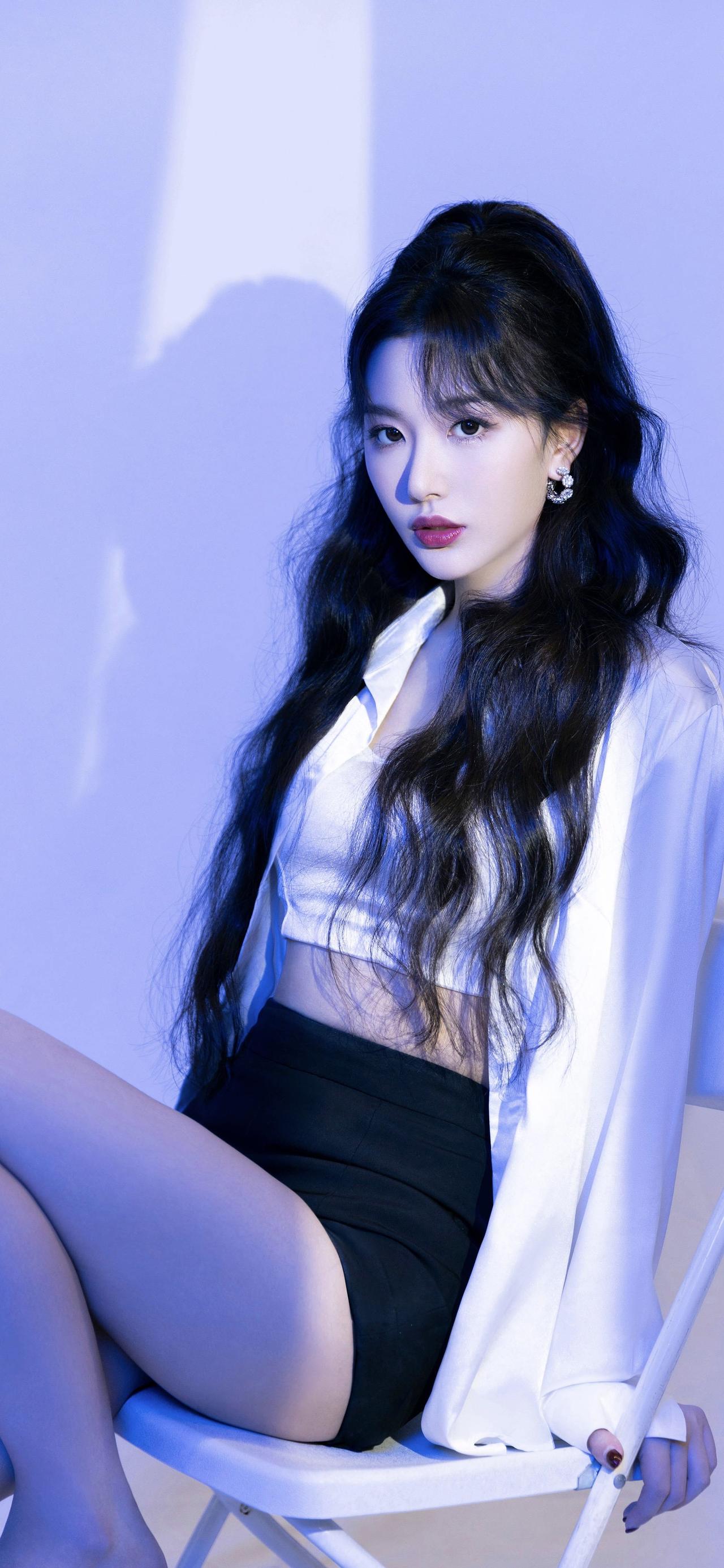 美女壁纸-第5800期-孔雪儿