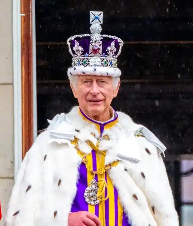 英国国王购买中国汽车作为皇室座驾！5月22日，英国国王放弃宾利，耗费116万人民