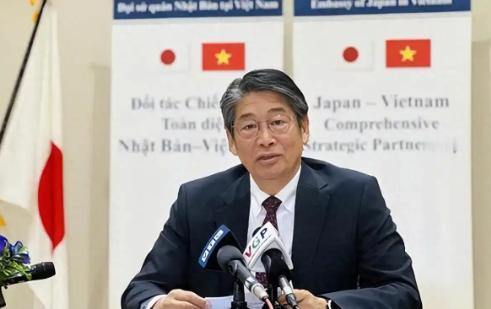 越南为了“防中国”宁可自断经济命脉！电力隔断、铁路绕行、核电受限，制造业外资巨亏