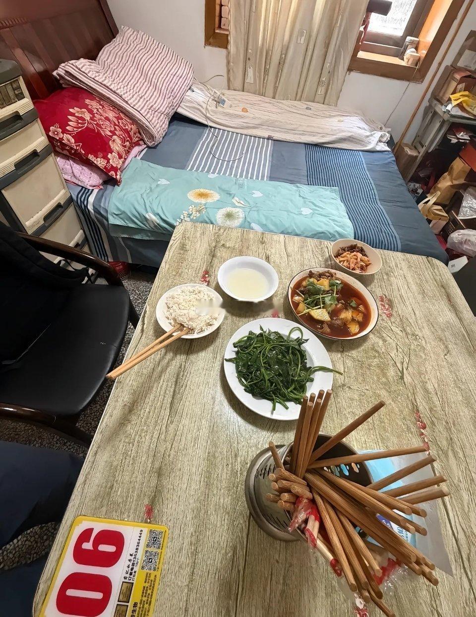 仔细看，这个才是真的私房菜