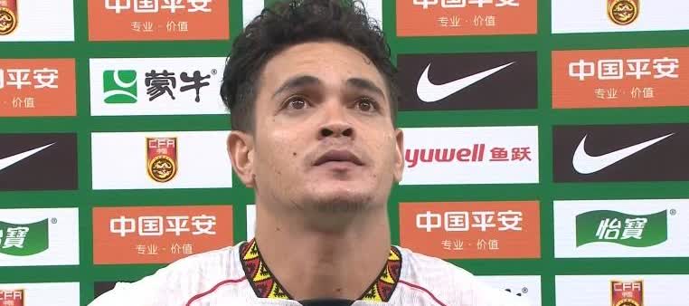 丢人现眼！U22国足2-1险胜东帝汶，赛后为东帝汶进球功臣弗雷塔斯：“很
