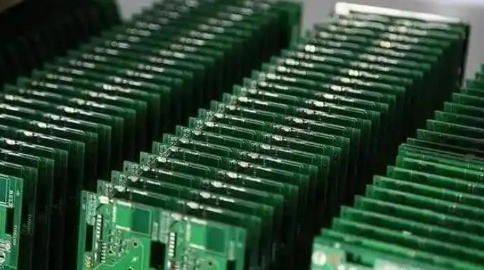 PCB禁令再升级。2027年起，国产PCB彻底退出美国军工供应链！美
