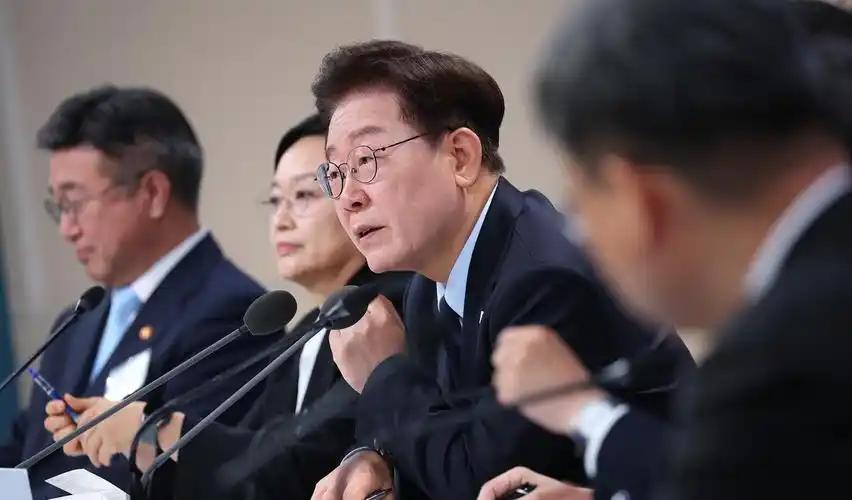 韩国光州的岛博会这下彻底慌了，中国方面直接宣布取消参展。原本主办方预计能有9