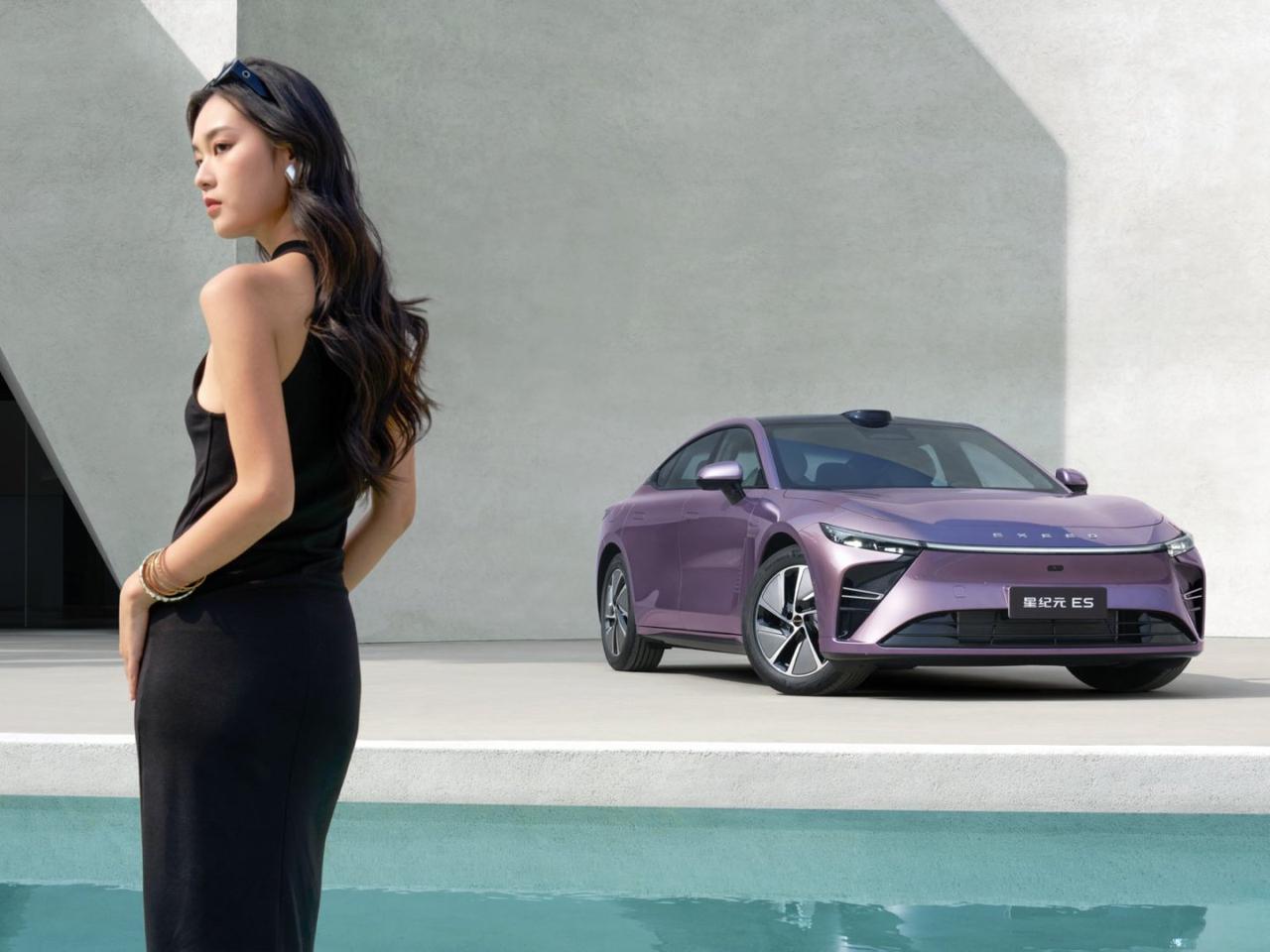 之前在星途门店试驾了2025款星纪元ES，从预约到试驾的流程还算顺畅，销售