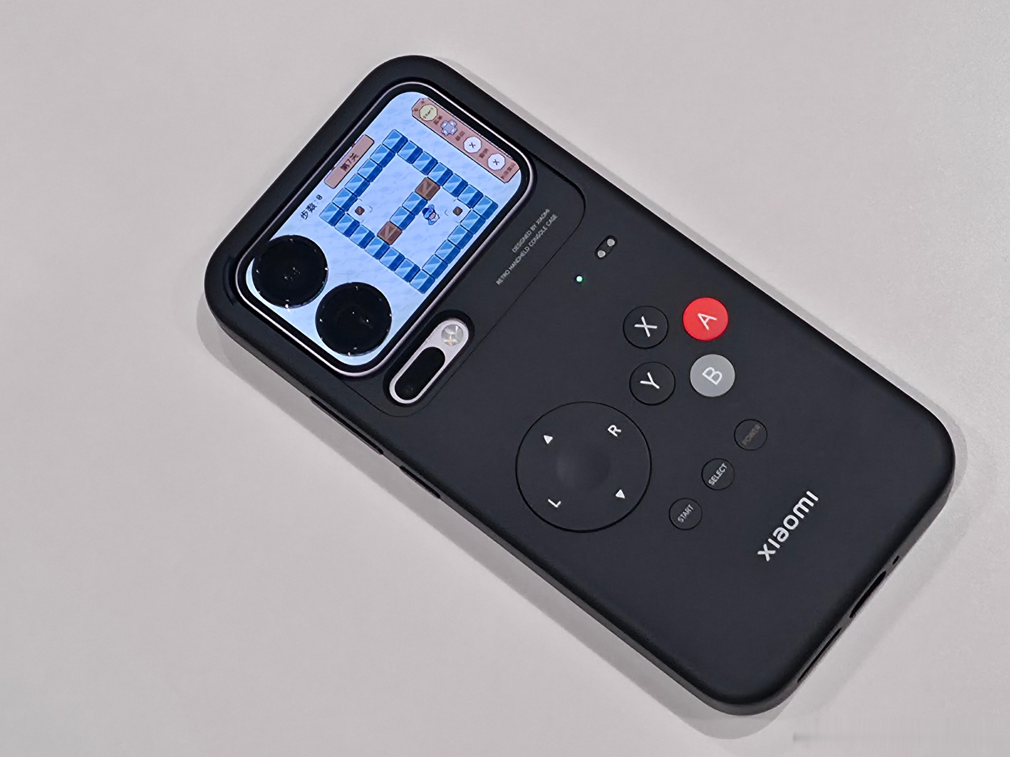 刚给我的小米17ProMax更完OS3.0.24.0[大笑]，反手装上复古掌机