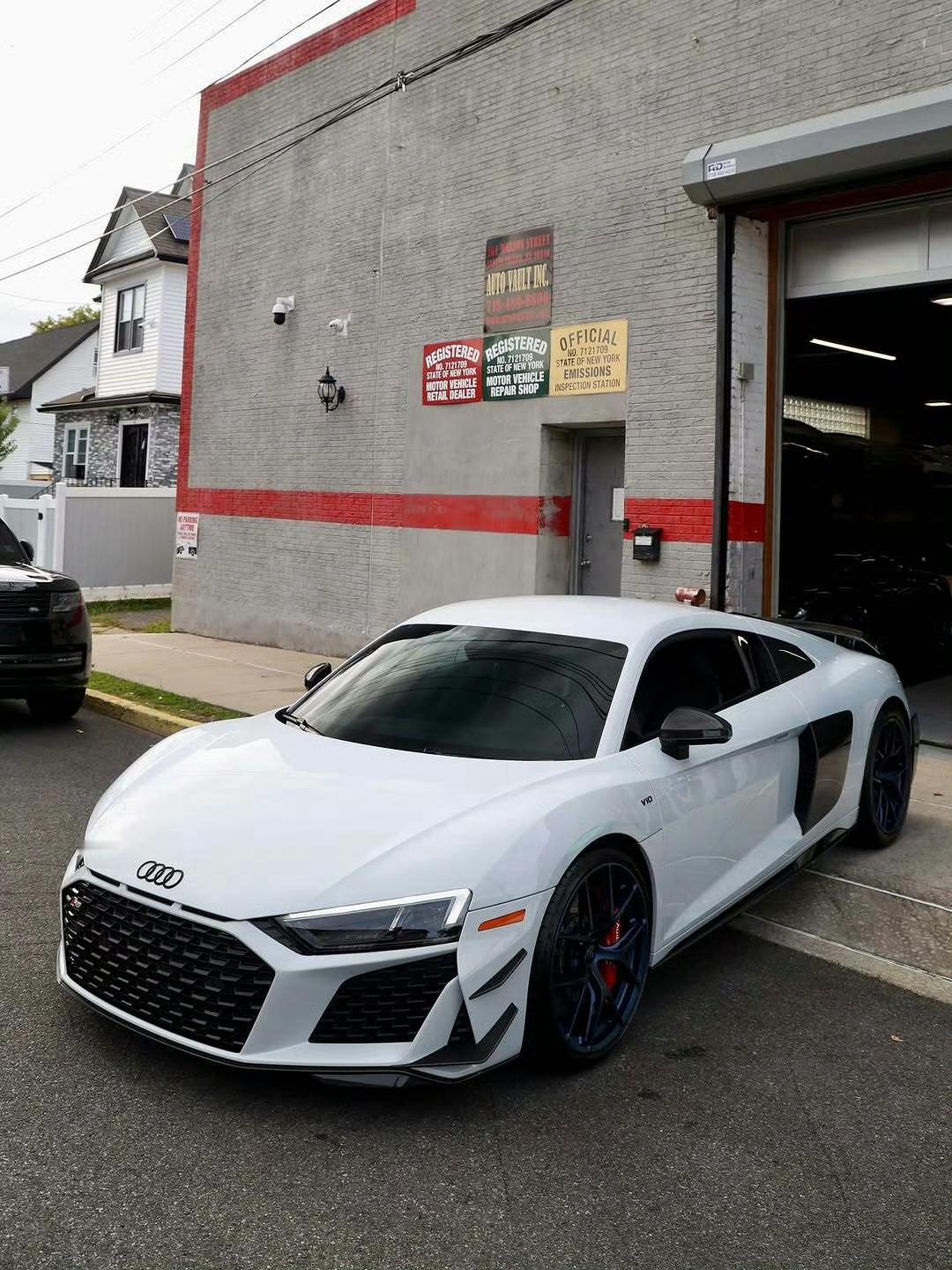 奥迪R8V10​​​