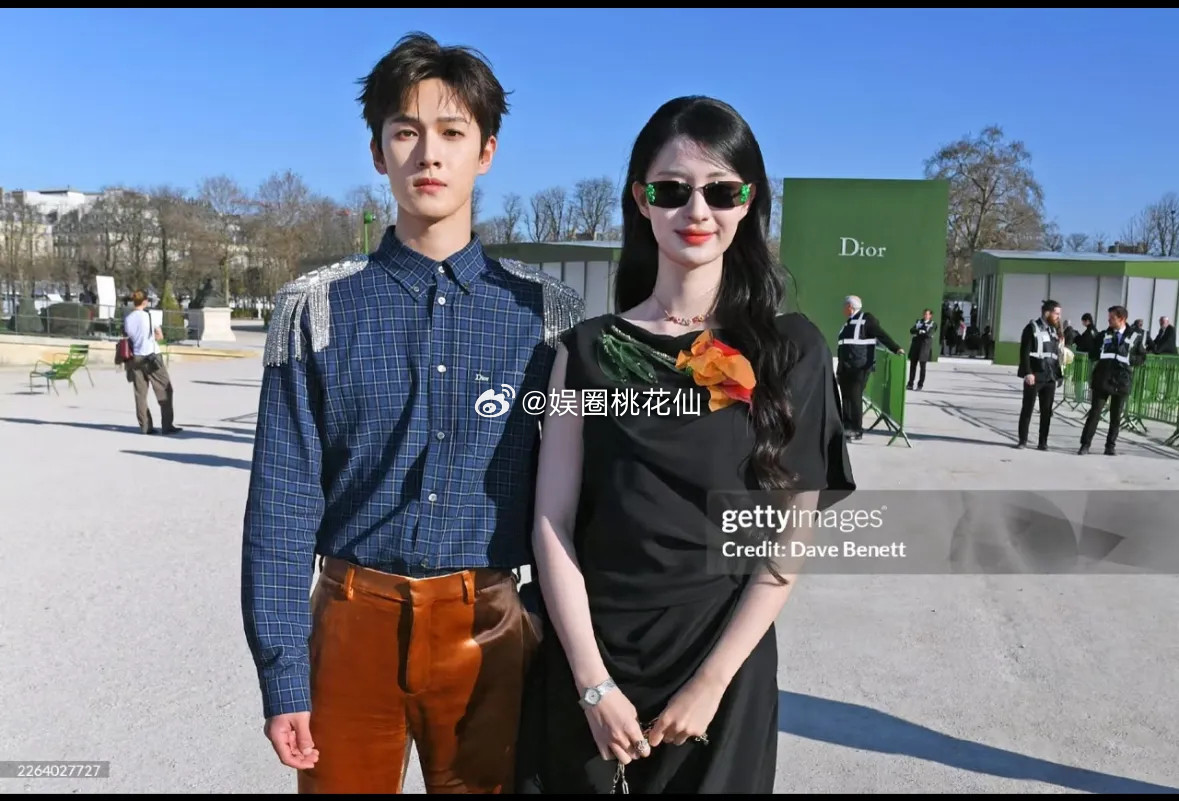 王楚然和李昀锐成为迪奥新宠！和LVMH集团长公主合影，能看出他俩是去年很出圈的男