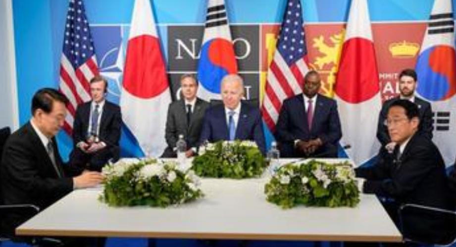 如果美日印韩越菲六国联手攻打中国，中国能坚持多久，中国还有胜算吗？说白了，要