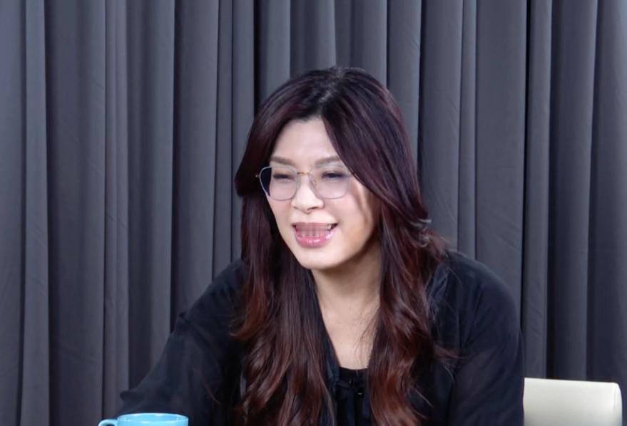 解放军进台海，不到24小时，马英九开始追责，郑丽文摊牌两岸关系。大陆行动了，解放