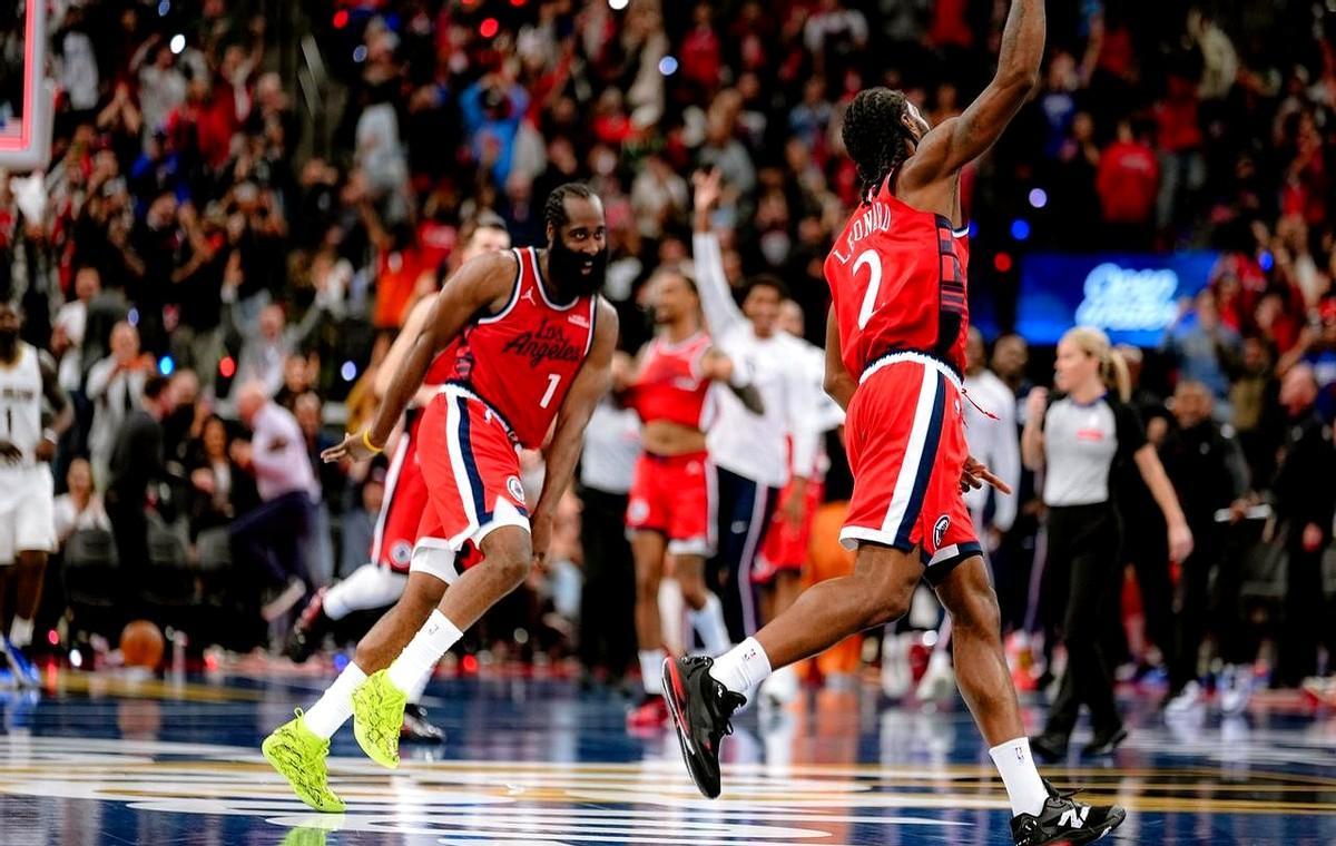 快船内线没人了，但钱也没了。2029年首轮是最后的底牌，谁要都不想给。科林斯